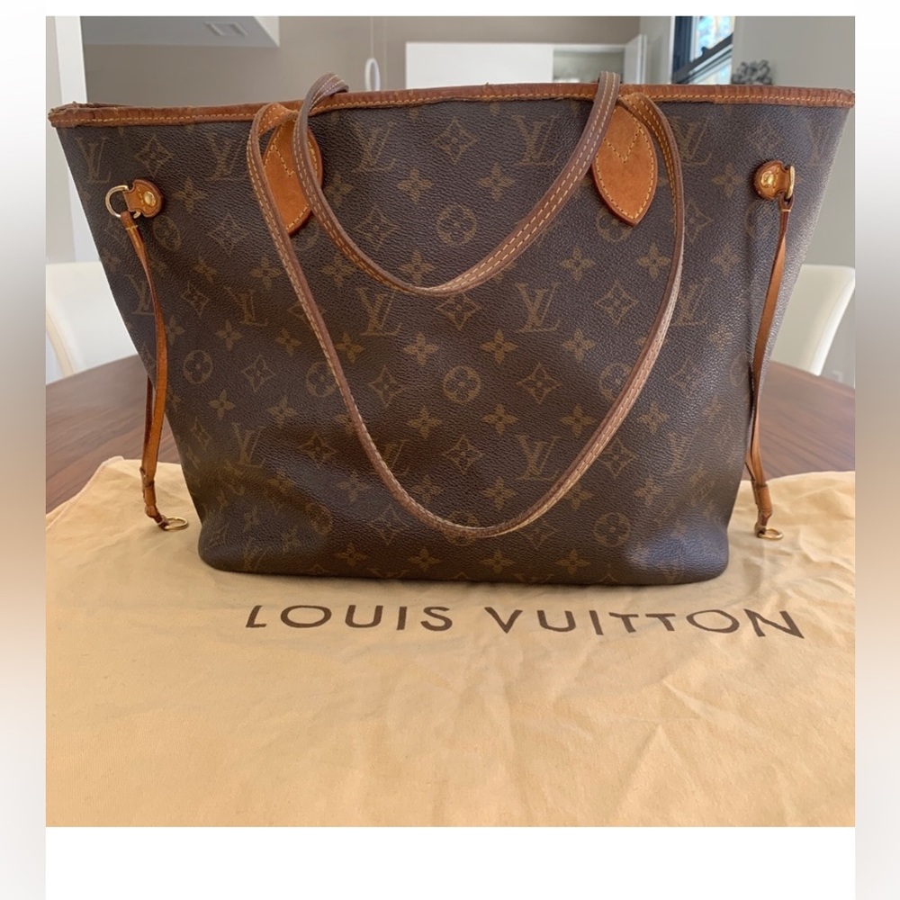 Louis Vuitton Neverfull MM